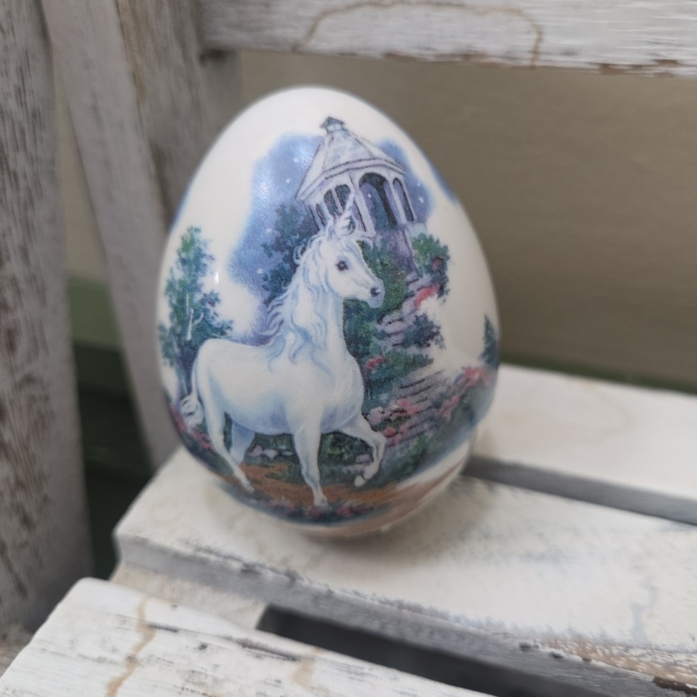 Vtg 1993 Princeton Gallery Unicorn Figurine Egg Standing Gazebo Garden Flowers